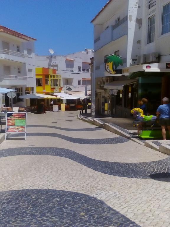 Apartamento Pe Na Areia, Armação de Pêra Екстериор снимка