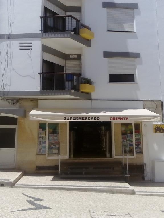 Apartamento Pe Na Areia, Armação de Pêra Екстериор снимка