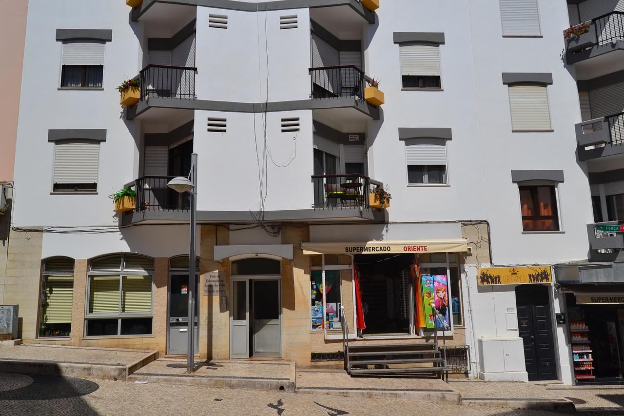 Apartamento Pe Na Areia, Armação de Pêra Екстериор снимка